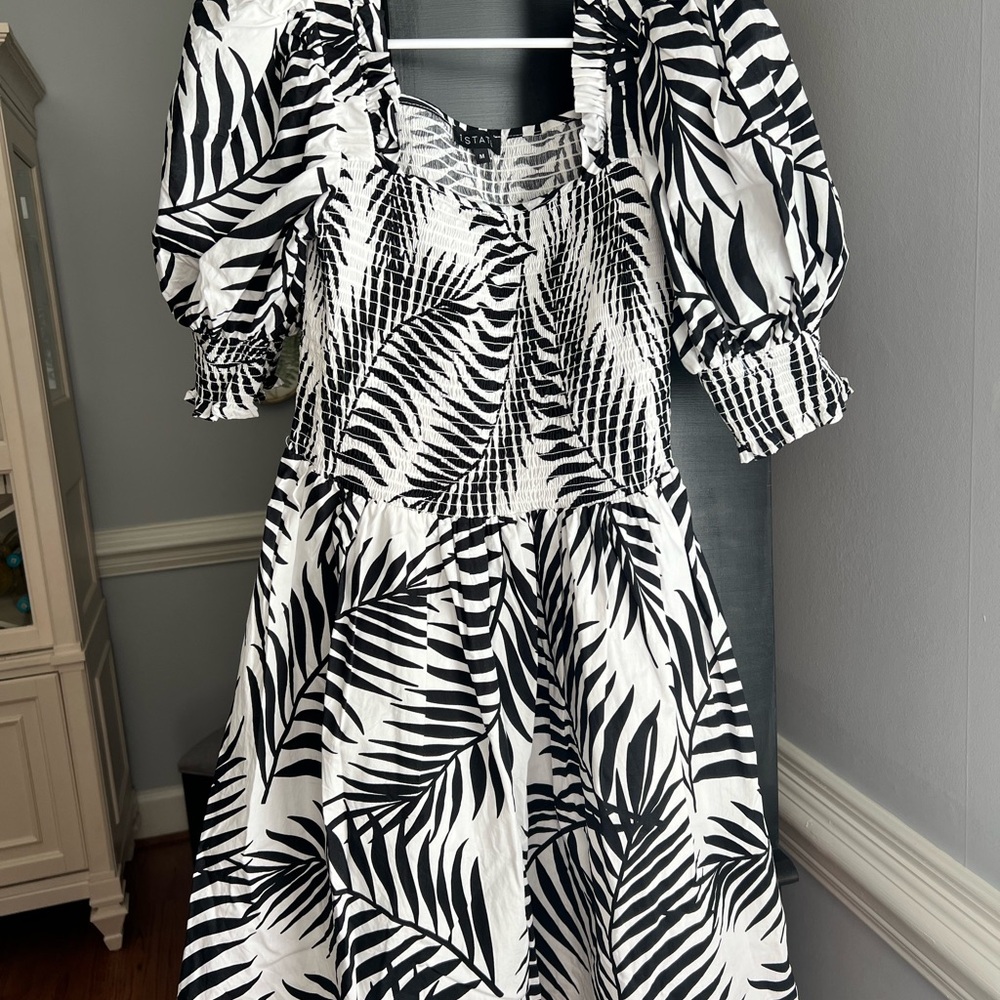 1. State Black and White Leaf Print Dress